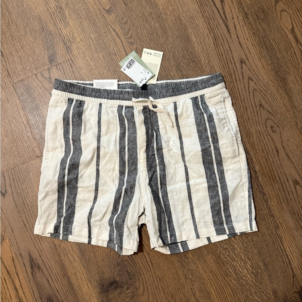 H&M Striped Linen Shorts - Black and Cream